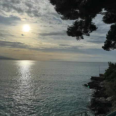 2 Personnes, Proche Et Commodites Apartment Roquebrune-Cap-Martin
